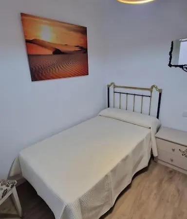 Centrico Y Amplio Piso En Apartment Bejar