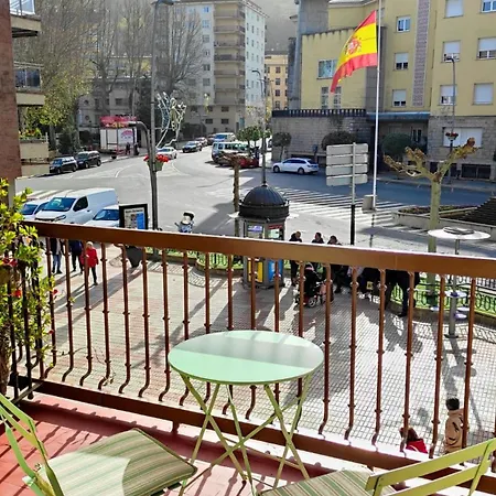 Centrico Y Amplio Piso En Bejar
