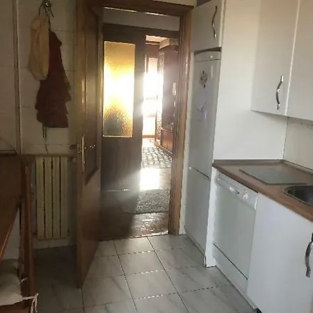 Apartamento Centrico Y Amplio Piso En Segovia